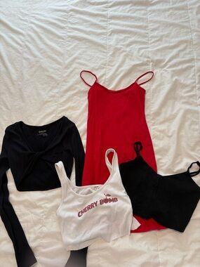 ♥️Women’s tops and mini dress bundle